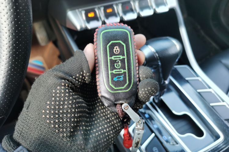 福特 2020款 领界S EcoBoost 145 CVT铂领型中控内饰7001