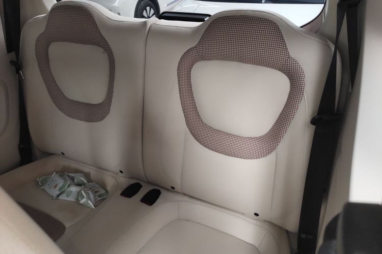 五菱汽车 宏光MINIEV 2024款 第三代 215km 青春版中控内饰7004