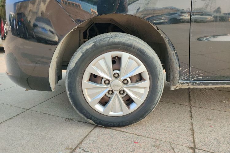 江淮瑞风 瑞风M3 2019款 创客版 1.8L 豪华型车身外观6007