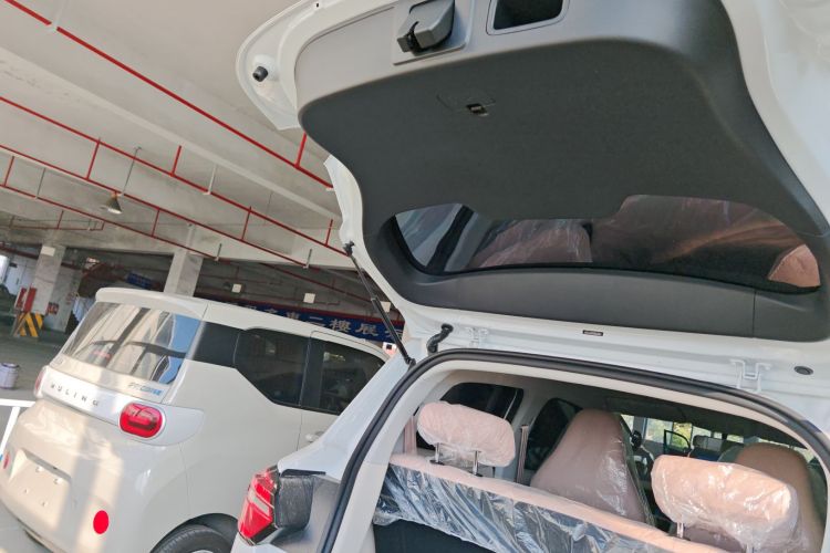 零跑汽车 零跑T03 2025款 310舒享版机舱底盘23