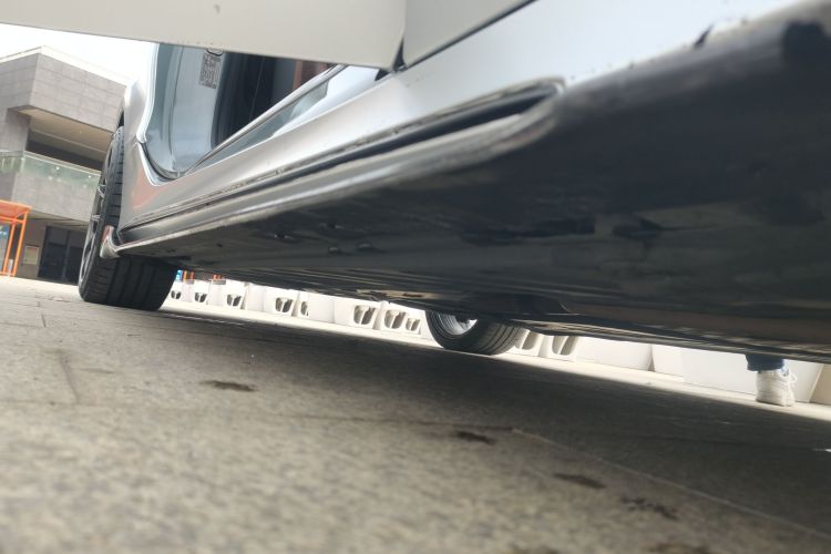 奔驰C级(进口) 2017款 C 200 轿跑版局部细节9001