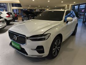 沃尔沃XC60新能源 2022款 T8 插电混动 长续航四驱智远豪华版