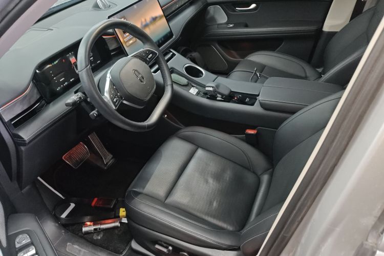 鸿蒙智行 问界M5 2022款 增程后驱标准版局部细节19