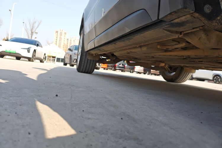 凯迪拉克XT4 2022款 28T 两驱风尚型局部细节9001