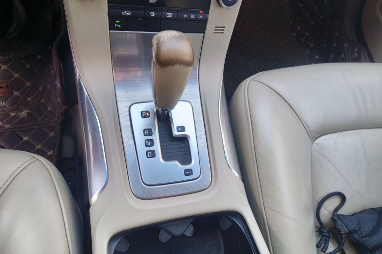 沃尔沃S80L 2009款 2.5T 智尊版中控内饰18