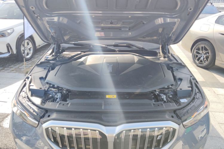 宝马i5 2024款 eDrive 35L 尊享型 豪华套装局部细节24