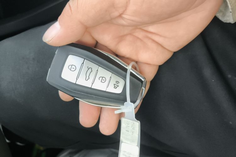 吉利几何A 2024款 500KM 出行版中控内饰7001