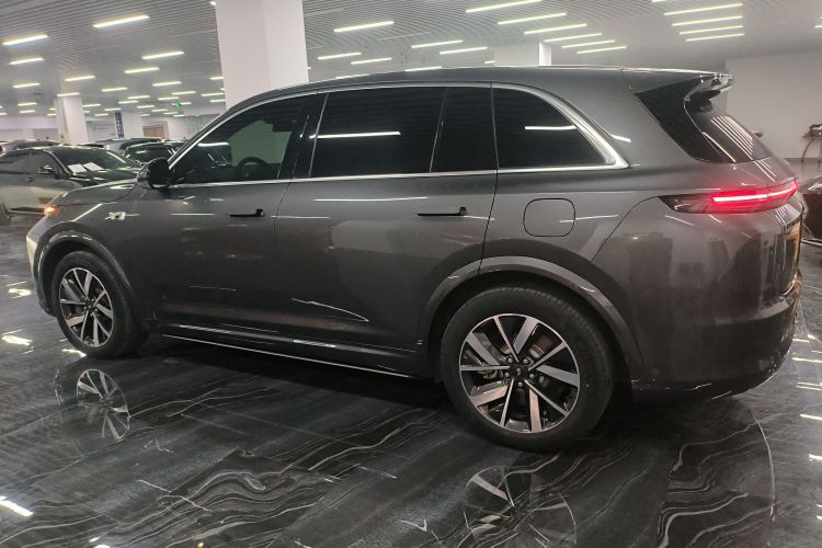 理想汽车 理想L7 2023款 Pro车身外观6003