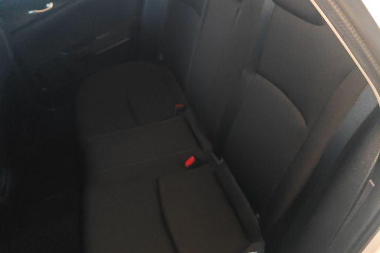 本田 思域 2019款 220TURBO CVT劲动版 国VI中控内饰7004