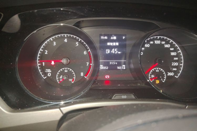 大众 2018款 途安L 280TSI DSG舒适版 7座 国VI中控内饰15