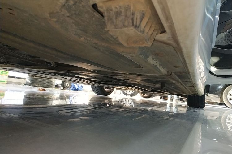 宝马3系 2022款 改款 320Li M运动套装局部细节9001