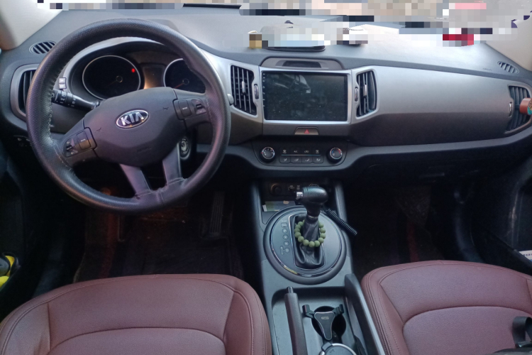 起亚 智跑 2015款 2.0L 自动两驱版GL中控内饰7002