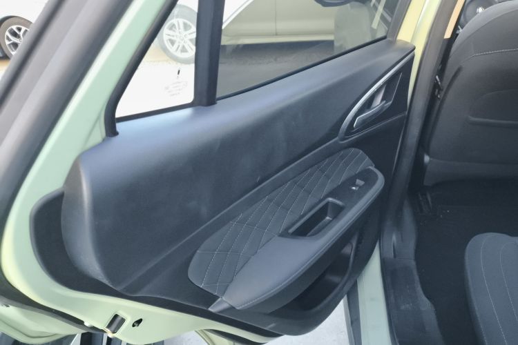 欧拉好猫 2023款 401km标准续航 舒享型 磷酸铁锂中控内饰49