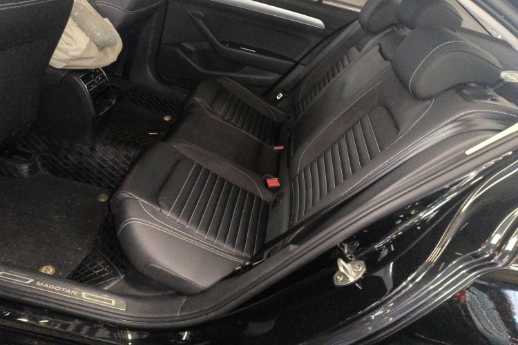 大众 迈腾 2020款 280TSI DSG 舒适型中控内饰7004