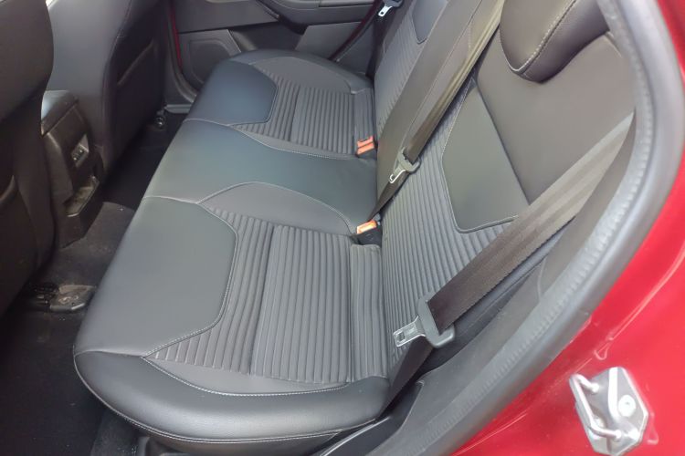 福特 福克斯 2017款 三厢 1.6L 自动风尚型智行版中控内饰21