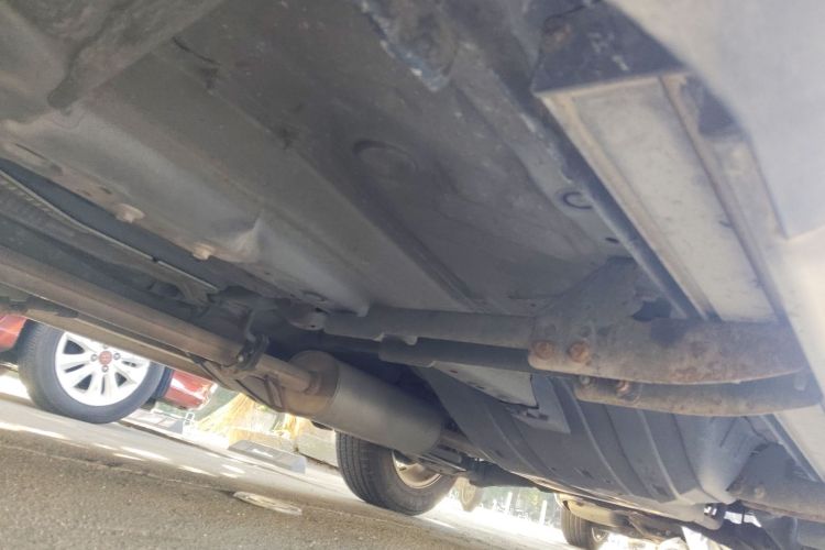 本田CR-V 2010款 2.0L 自动两驱都市版局部细节9004