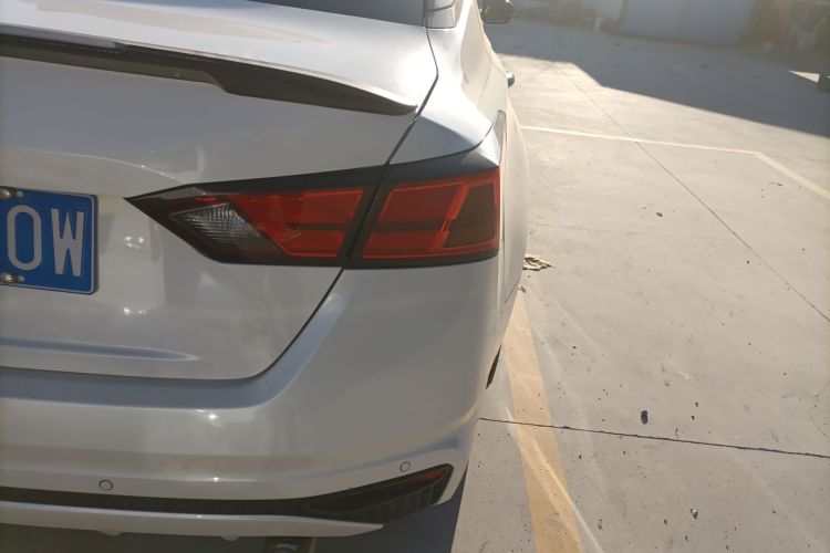 日产 天籁 2020款 2.0L XL 舒适版车身外观6006