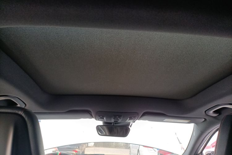 奔驰GLA AMG 2015款 AMG GLA 45 4MATIC中控内饰22