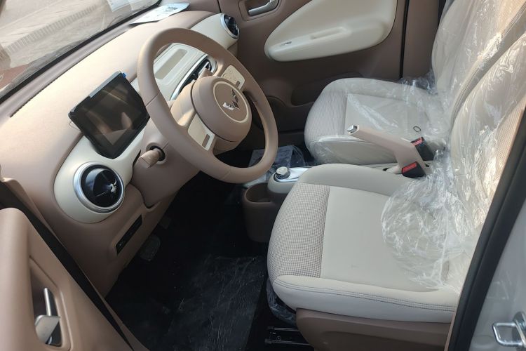 五菱汽车 宏光MINIEV 2025款 四门版 进阶款中控内饰19