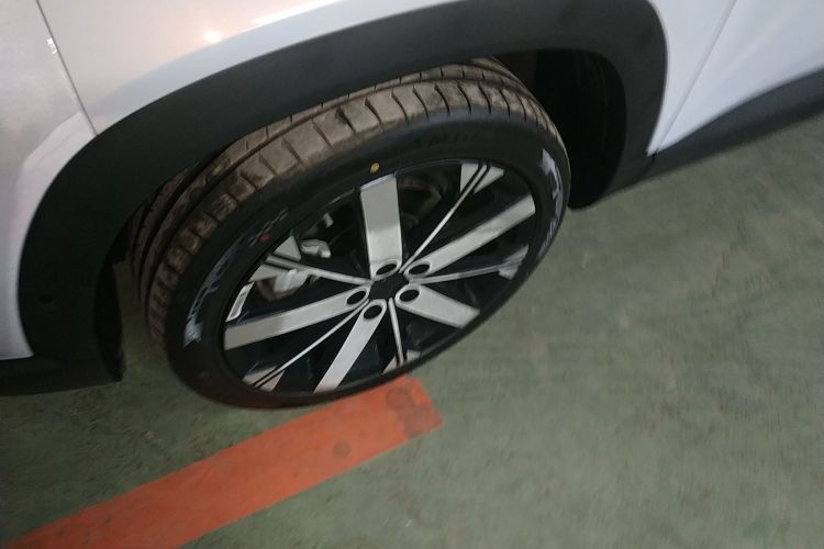 吉利汽车 吉利icon 2025款 玲珑 1.5TD 金喜版车身外观6007