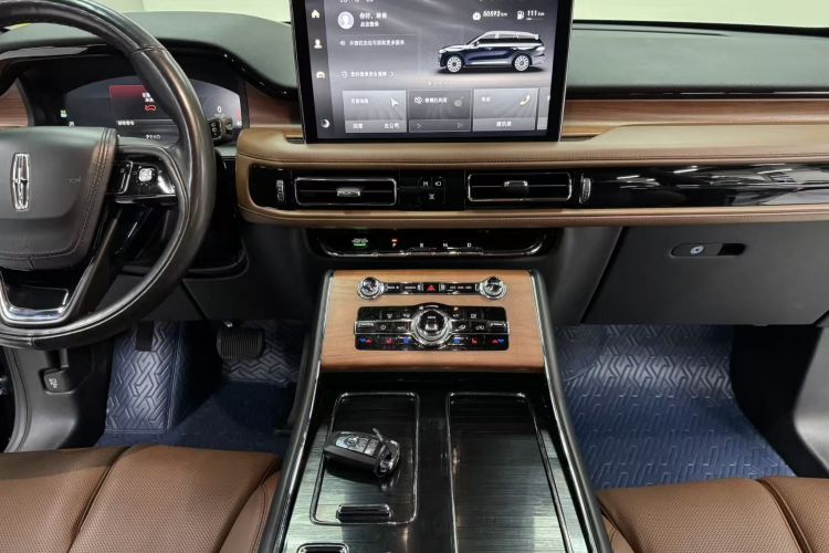林肯 飞行家 2022款 3.0T V6 四驱尊雅版中控内饰16
