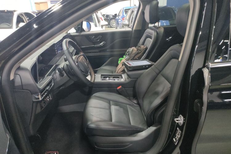 林肯 冒险家 2023款 2.0T 两驱尊雅版局部细节19