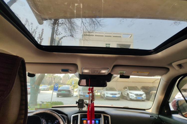 长安CS95 2017款 2.0T 四驱智劲版中控内饰22