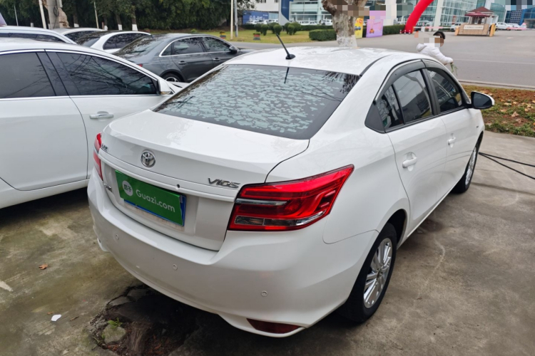 丰田 威驰 2017款 1.5L CVT创行版车身外观7