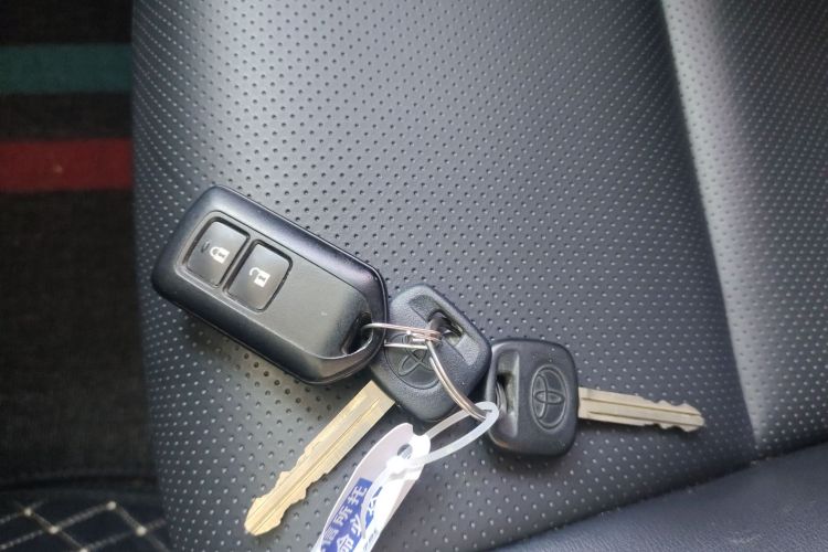 丰田 YARiS L 致享 2020款 1.5L CVT豪华版中控内饰11