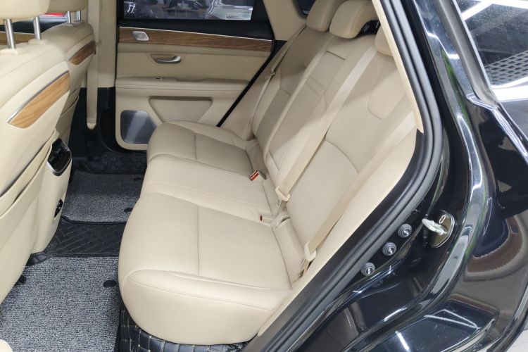 鸿蒙智行 问界M5 2022款 纯电四驱性能版中控内饰7004