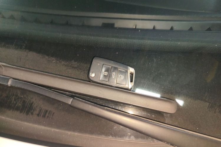 大众 途观L 2021款 330TSI 自动两驱智享版中控内饰7001