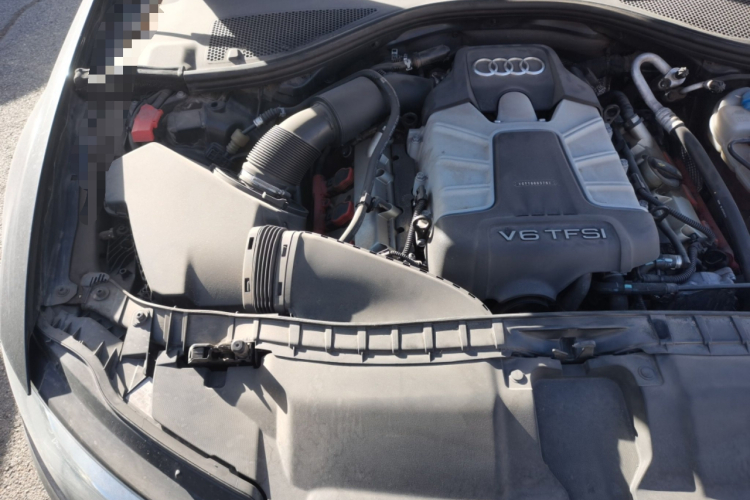 奥迪A6L 2014款 50 TFSI quattro 豪华型局部细节9006