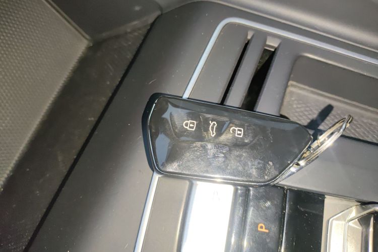 大众 高尔夫 2021款 200TSI DSG中控内饰11