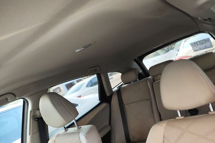 本田 杰德 2013款 1.8L 自动舒适版 5座中控内饰22