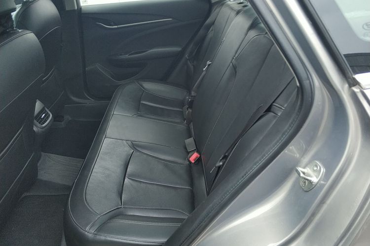 别克 英朗 2018款 18T 自动精英型中控内饰21