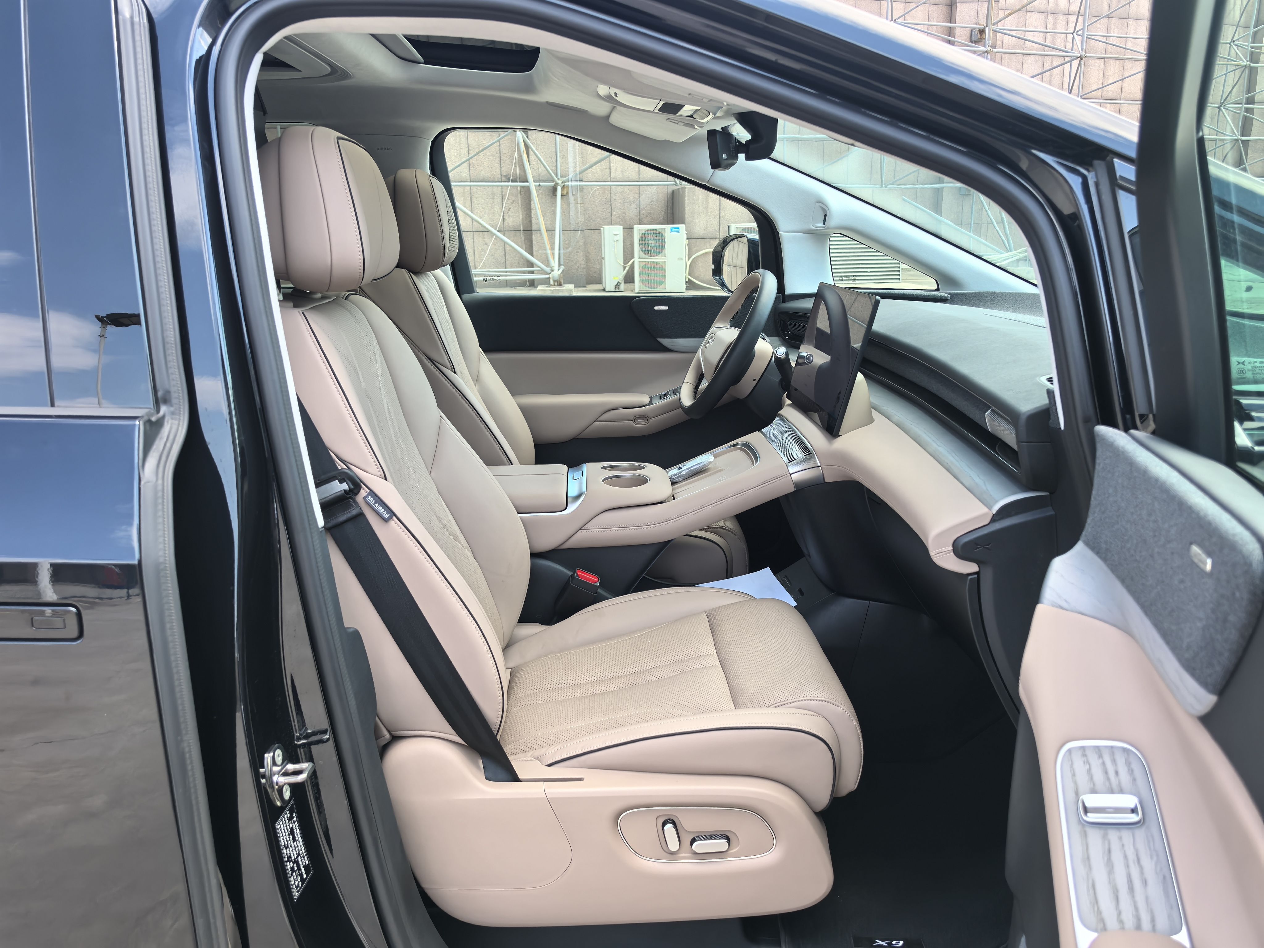 小鹏X9 2024款 702超长续航Max