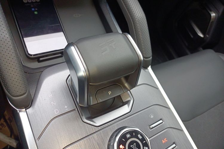 捷途旅行者 2023款 2.0T 四驱穿越PRO+中控内饰18