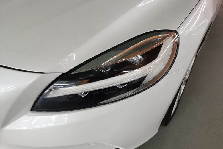 沃尔沃V40 2018款 T3 智雅版局部细节36