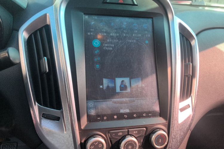 江铃 域虎3 2018款 2.5T柴油四驱豪华版长轴距局部细节16