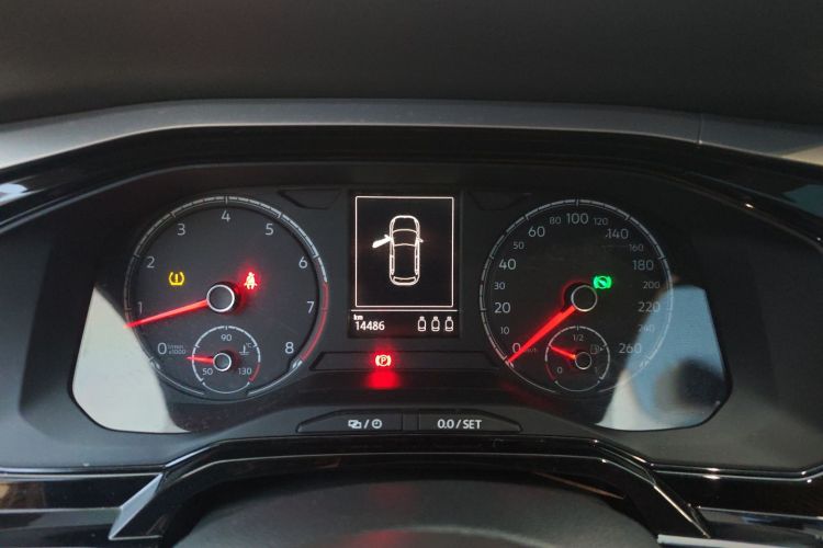 大众 Polo 2019款 Plus 1.5L 自动炫彩科技版中控内饰14