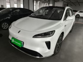 鸿蒙智行 尚界H5 2025款 增程 Max