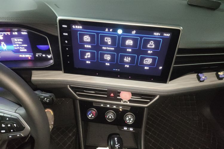 大众 速腾 2023款 300TSI DSG超越版中控内饰16