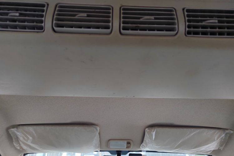 五菱汽车 五菱宏光V 2019款 1.5L劲取版国VI LAR中控内饰22