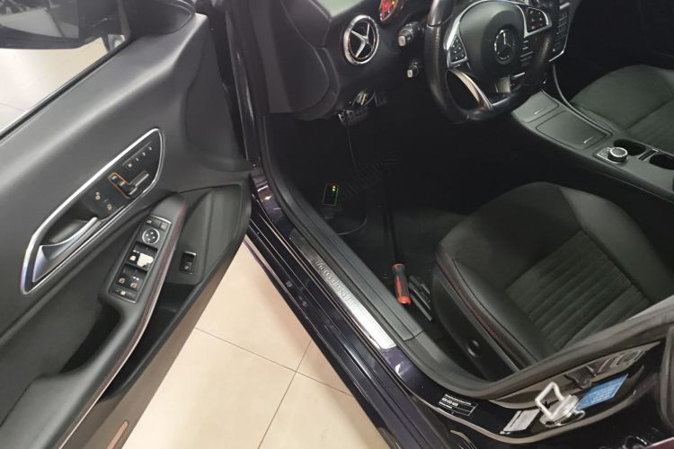 奔驰CLA 2015款 CLA 220 4MATIC中控内饰7003