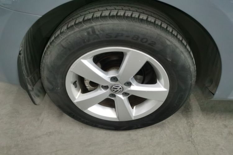 大众 朗行 2015款 1.6L 自动风尚版车身外观6002