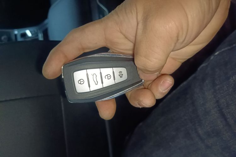 吉利汽车 帝豪 2019款 领军版 1.5L CVT向上亚运版 国VI中控内饰7001