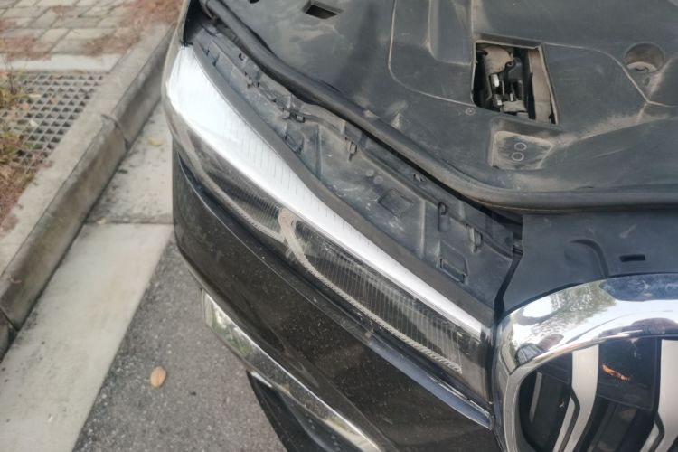 宝马7系 2019款 改款 740Li 尊享型 M运动套装车身外观6006