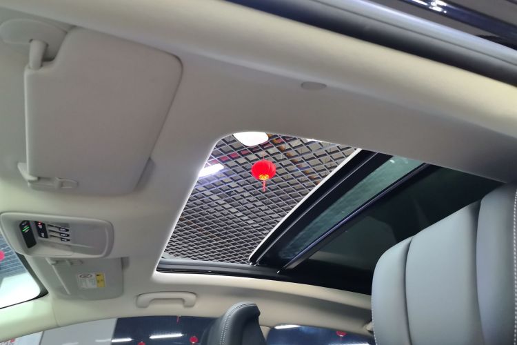 别克 君越 2023款 改款 25T 越行版中控内饰22