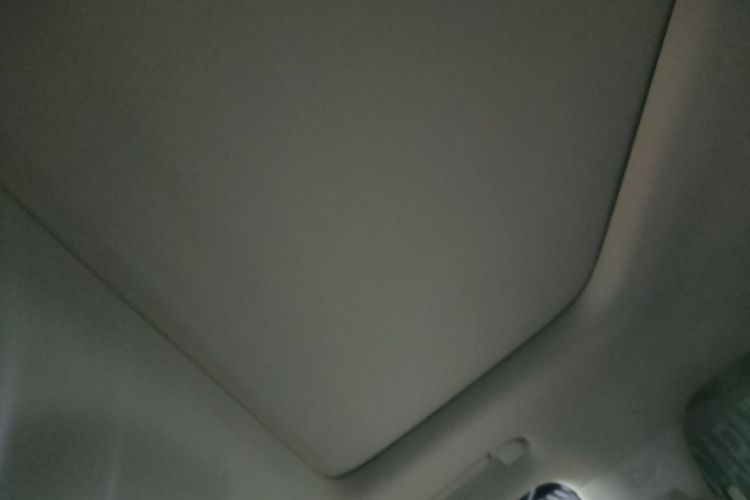 腾势D9 2024款 DM-i 980 四驱尊贵型局部细节22