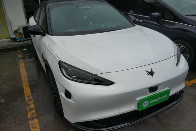 ARCFOX极狐 极狐 阿尔法S(ARCFOX αS) 2023款 先行版车身外观3